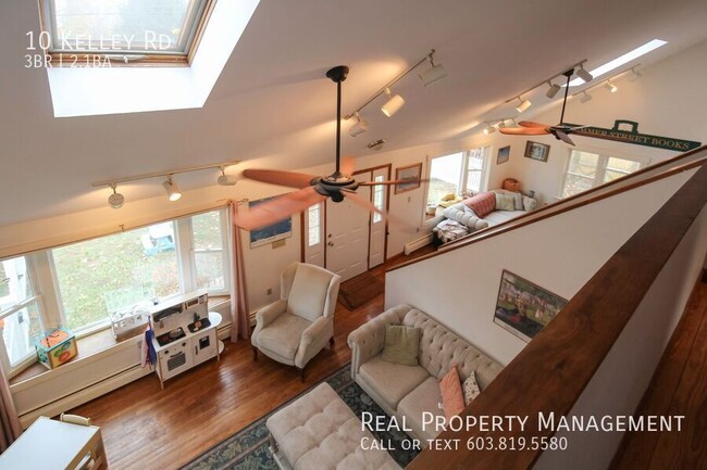 Building Photo - 10 Kelley Rd