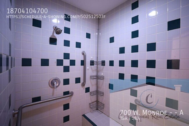 Building Photo - 700 W Monroe Ave