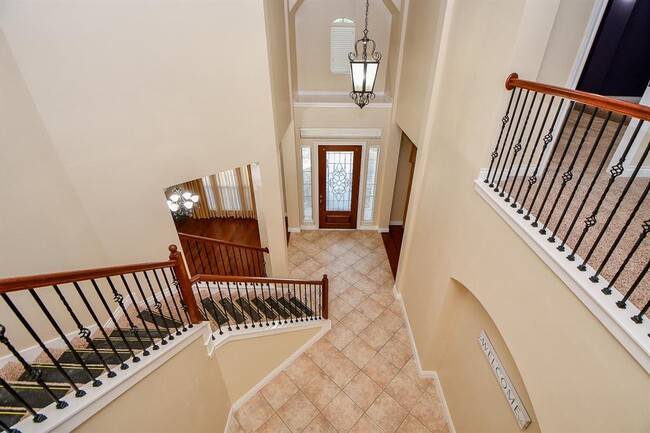 Building Photo - 14210 Mopan Springs Ln