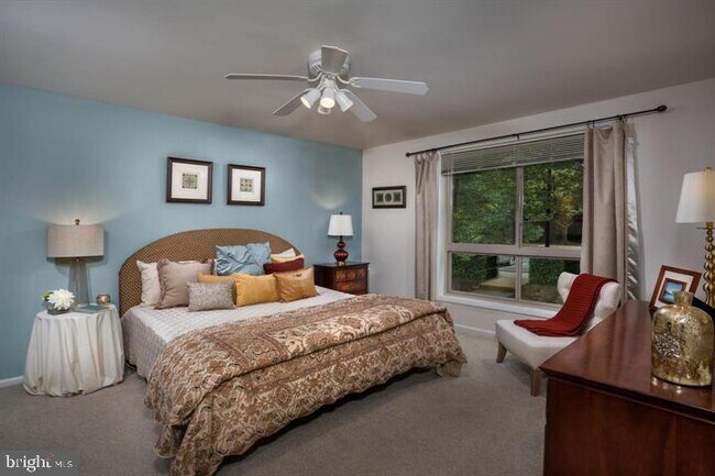 Primary Photo - 6100 Bellinham Ct