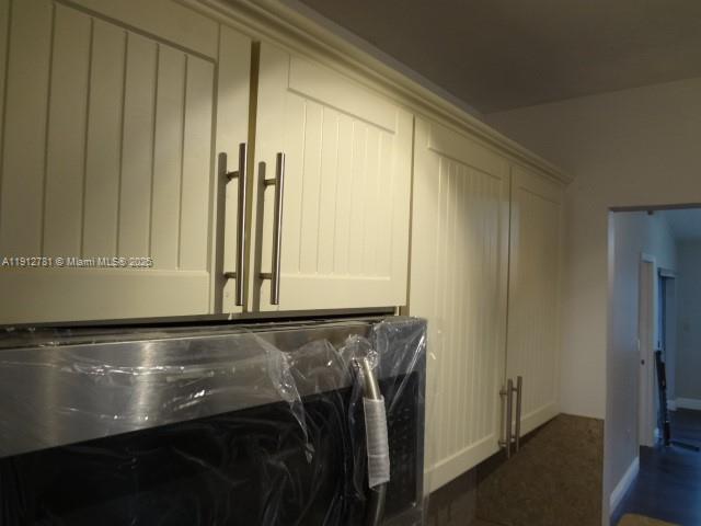 Building Photo - 452 NE 210th Cir Terrace