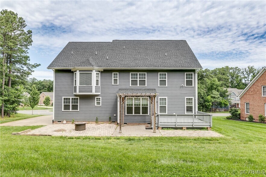 Building Photo - 1701 Anchor Landing Dr