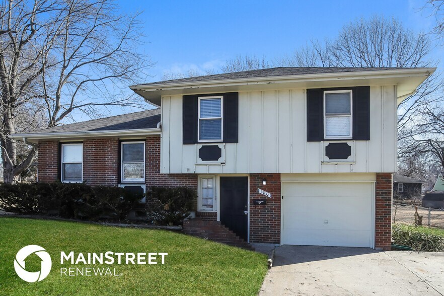 Building Photo - 11801 Armitage Dr