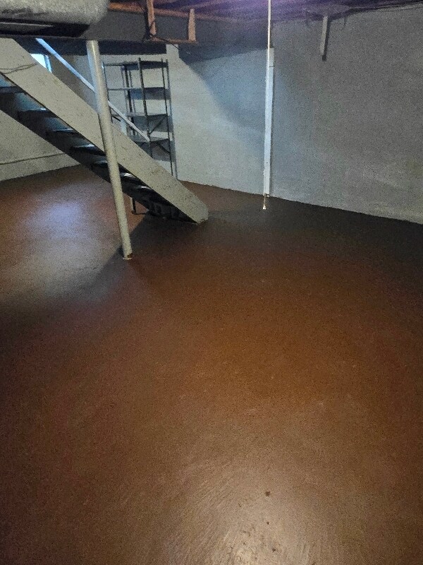 Building Photo - 7037 Paxton Rd