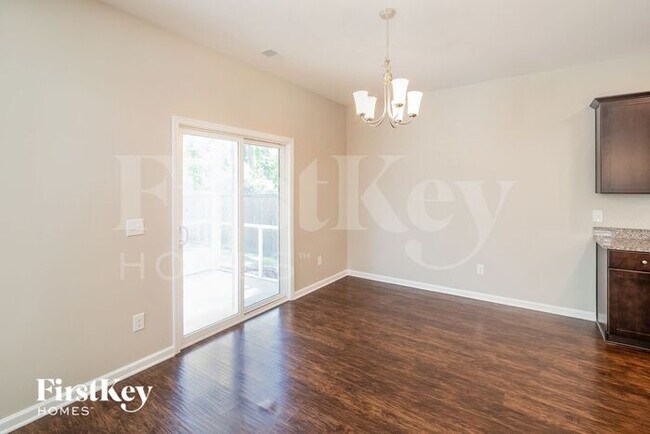 Building Photo - 9680 Roseberry St