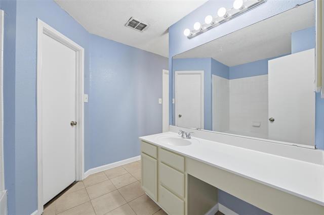 Building Photo - 5269 Chessie Cir