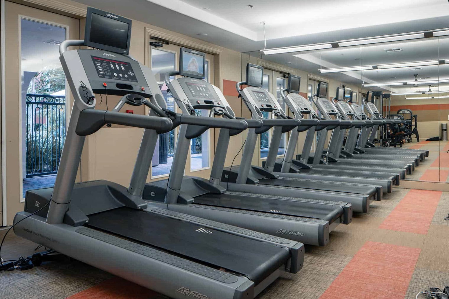 Building Photo - 7225 Crescent Prk W