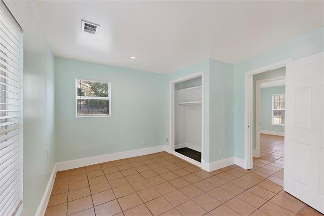 Building Photo - 409 Dewitt St