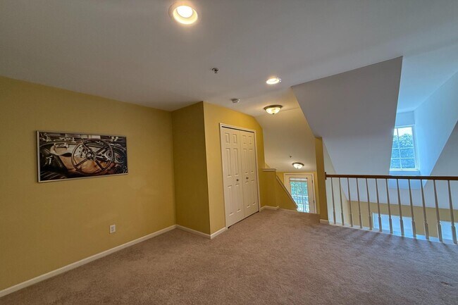 Building Photo - 1091 Beaver Run