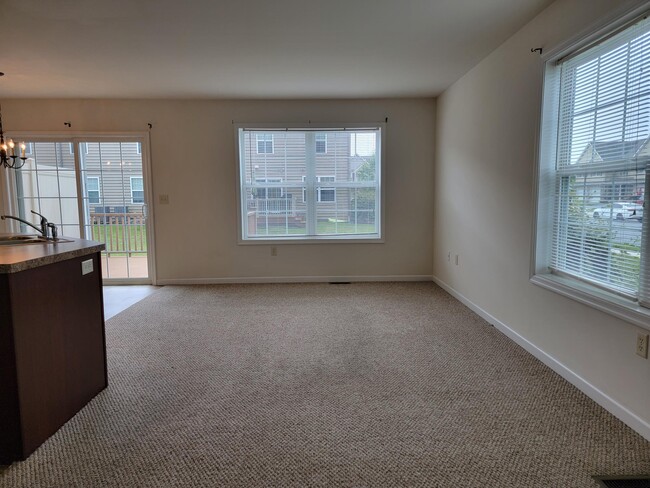 Building Photo - 137 Mount Olive Ln