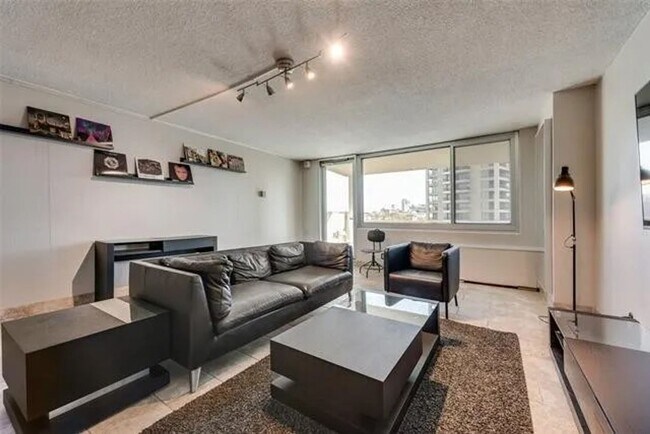 Building Photo - 3883 Turtle Creek Blvd