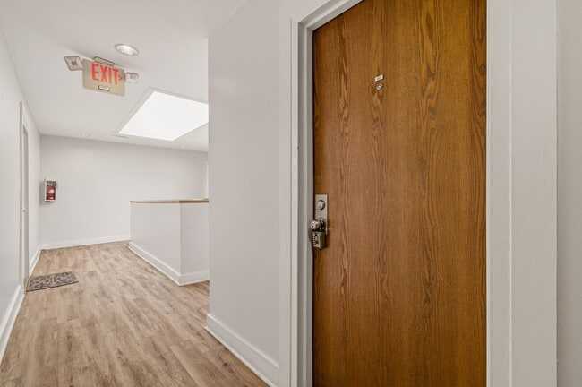 Building Photo - 2305 18th St NW