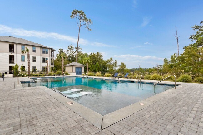 Building Photo - THE INLET - 1 BEDROOM, 1 BATH FURNISHED CO...