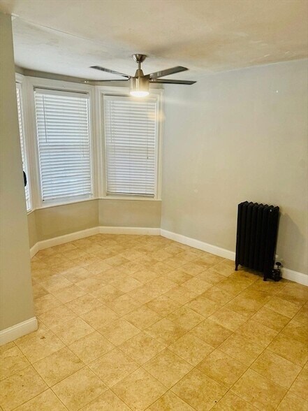 Building Photo - 36 Cedar St