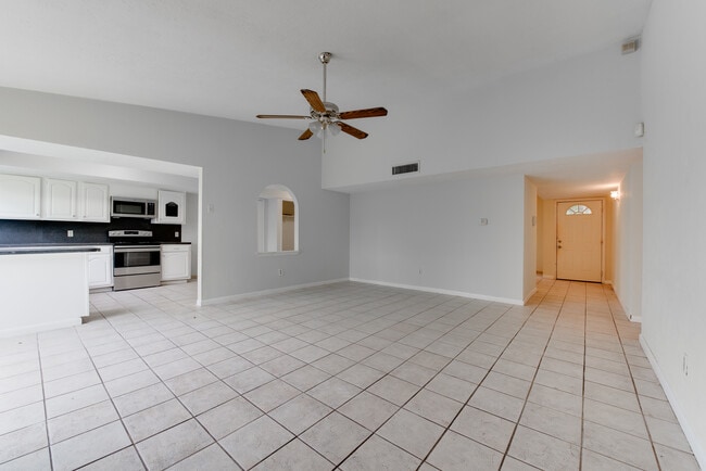 Building Photo - 15702 Mendocino Dr