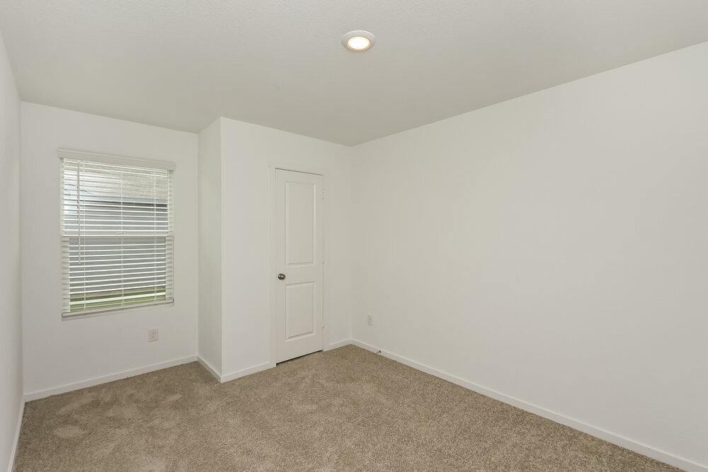 Building Photo - 1616 Limpkin Dr