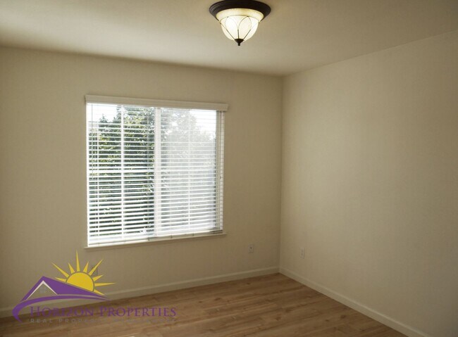 Building Photo - 170 Battlecreek Cir