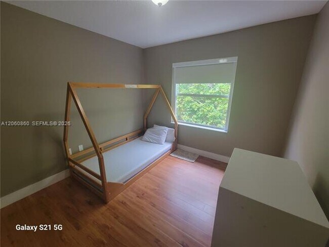 Building Photo - 13242 SW 146th St