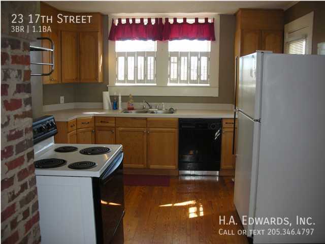 Building Photo - 23 17th St