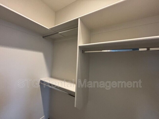 Building Photo - 1073 S 4380 W