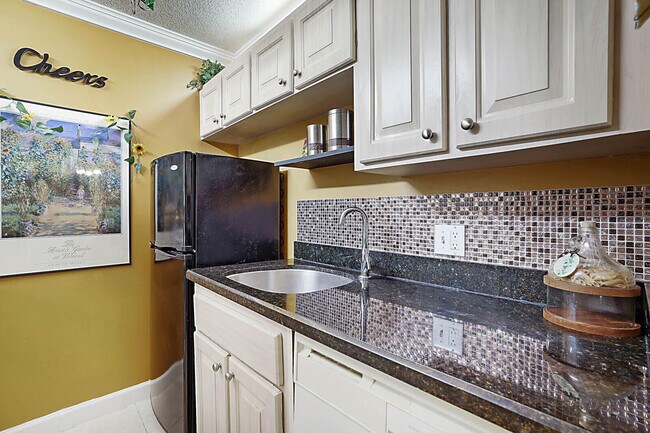 Building Photo - 30 Crossings Cir