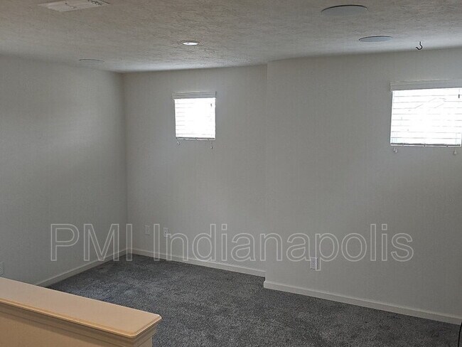 Building Photo - 15364 Staffordshire Wy