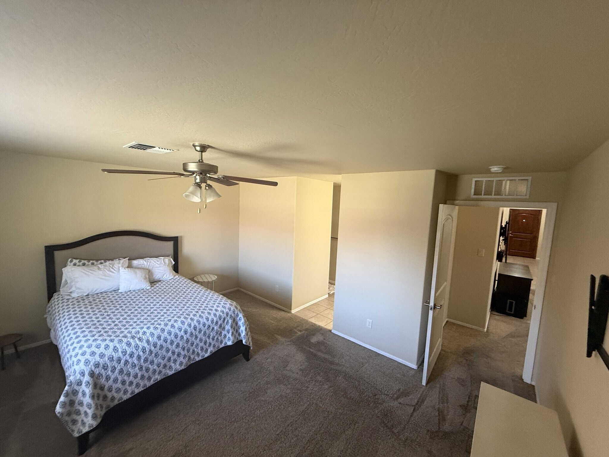 Building Photo - 3680 W 37th St