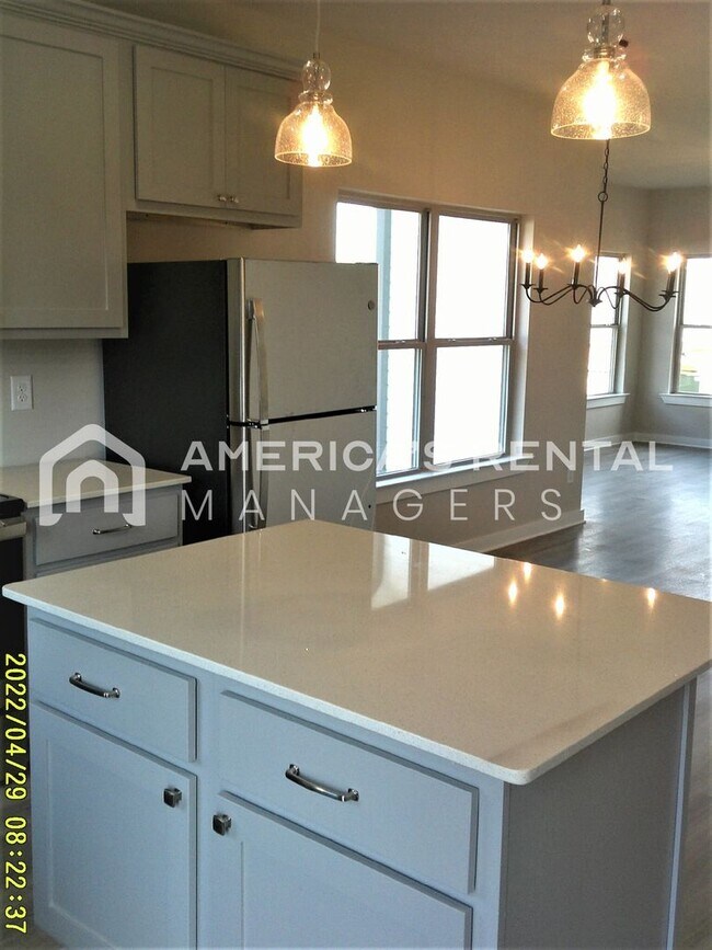 Building Photo - Spacious Home for Rent in Meridianville, AL... COMING SOON!