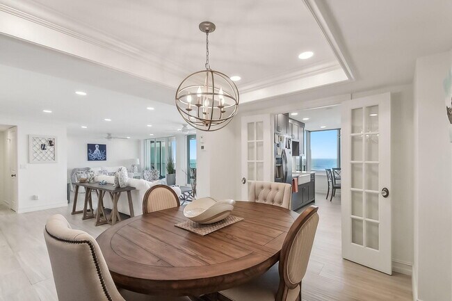 Building Photo - 3590 S Ocean Blvd