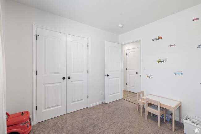 Building Photo - 1297 S 950 W