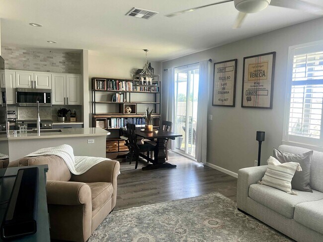 Building Photo - 91-6221-6221 Kapolei Pkwy