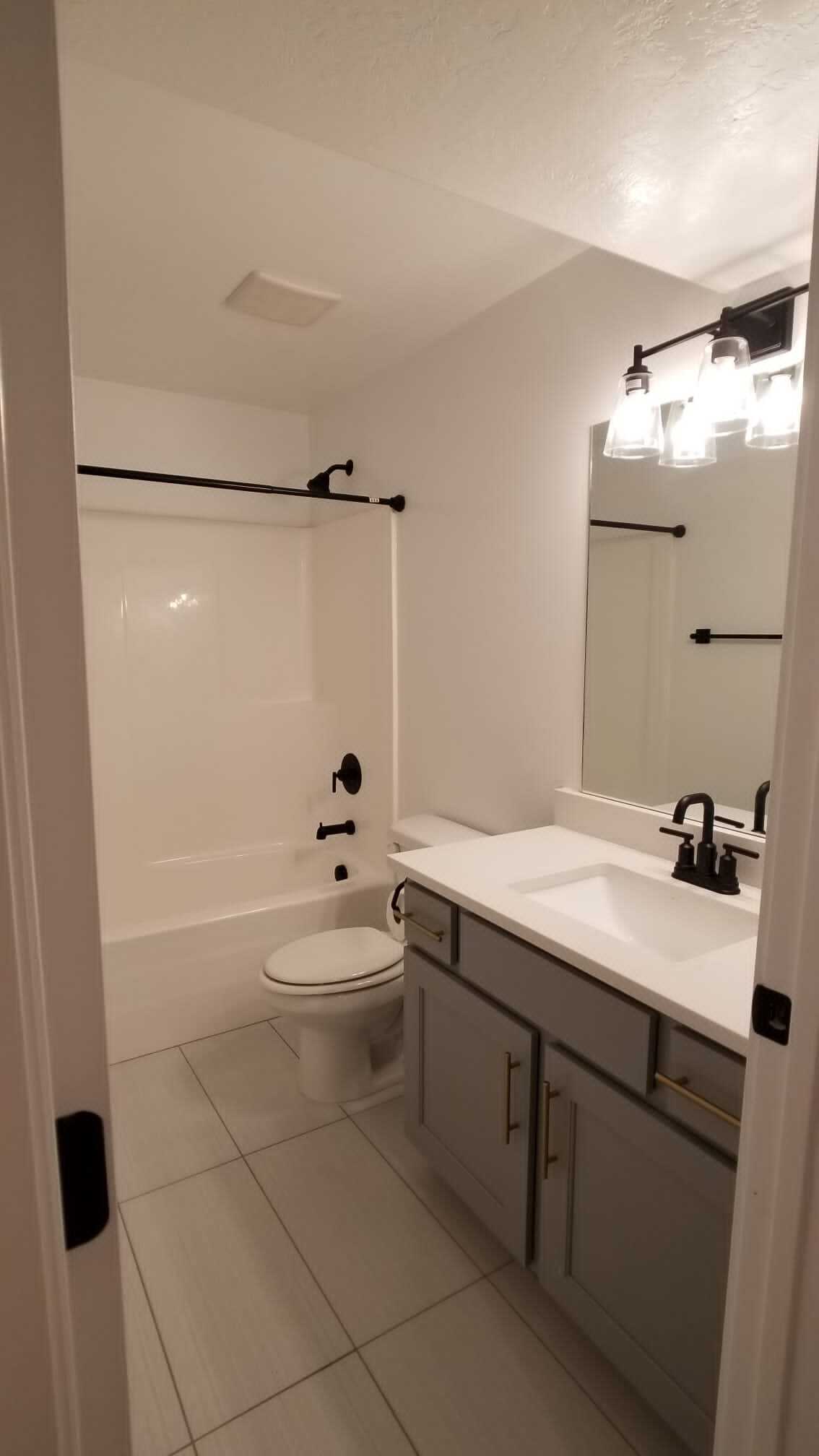 Building Photo - 32 W Sicula Rd.