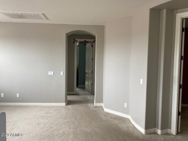 Building Photo - 2757 E Powell Way