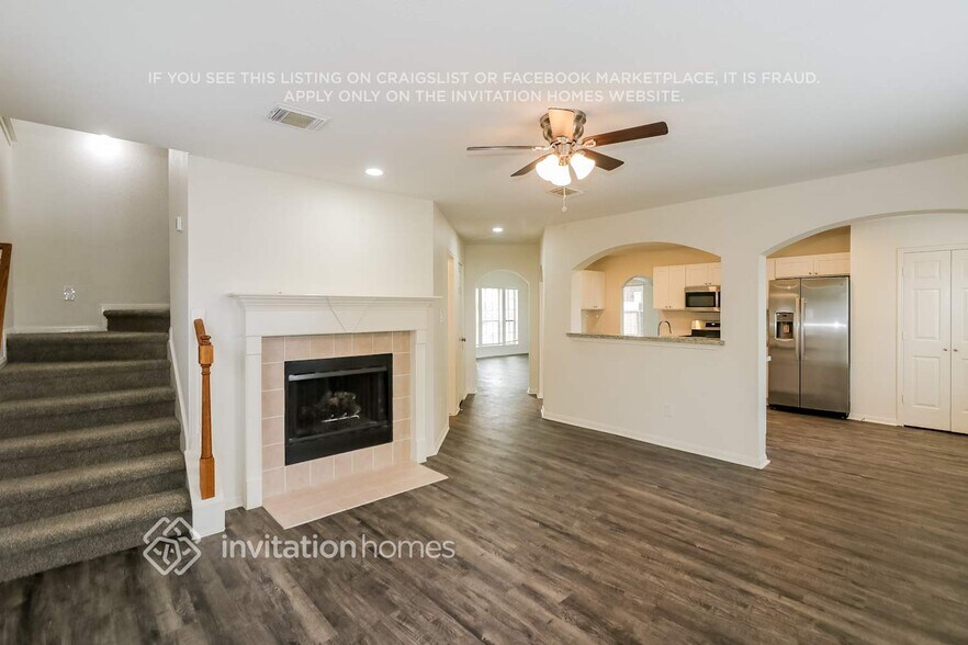 Building Photo - 23043 N Waterlily Dr