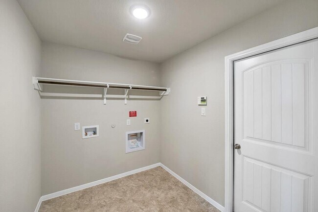 Building Photo - 29314 Dunns Creek Ct