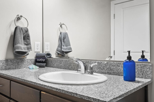 Building Photo - 235 S Delaware St