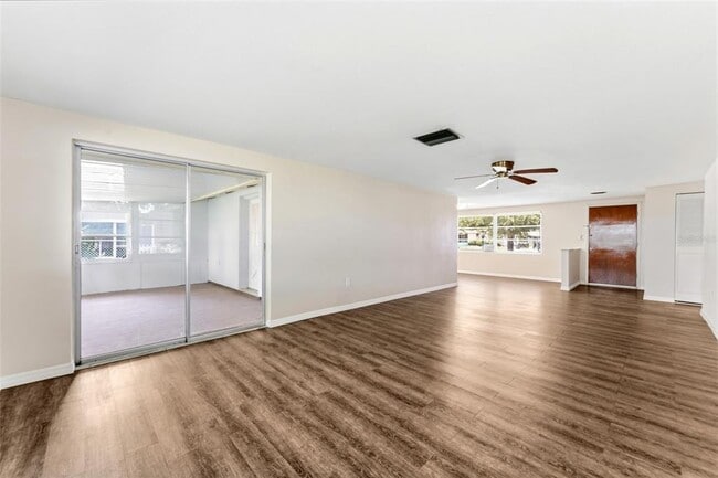 Building Photo - 7814 Talisman Dr