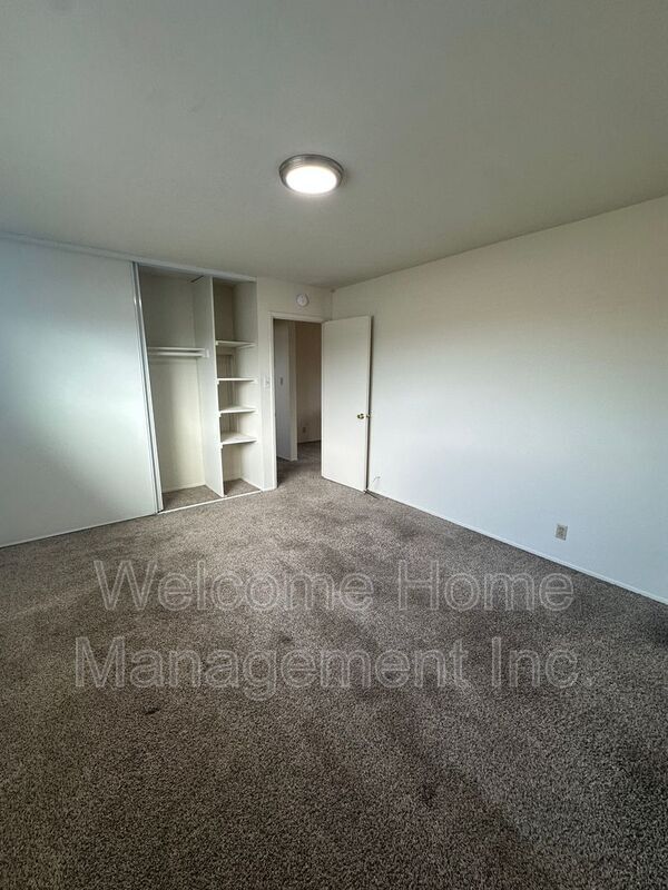 Building Photo - 15111 Washington Ave