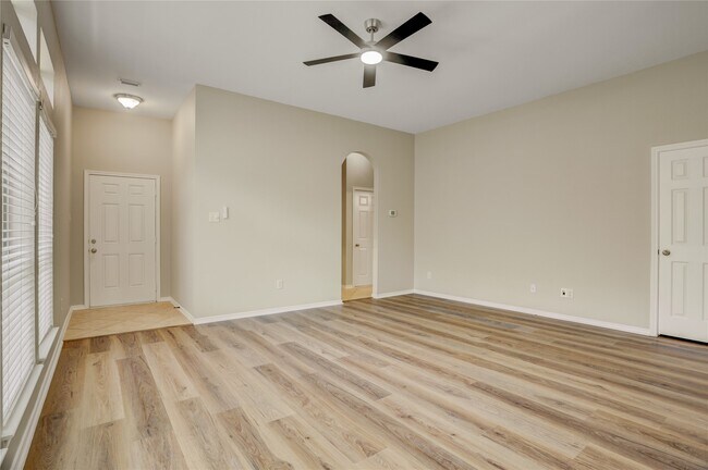 Building Photo - 2342 Morgan Ridge Ln