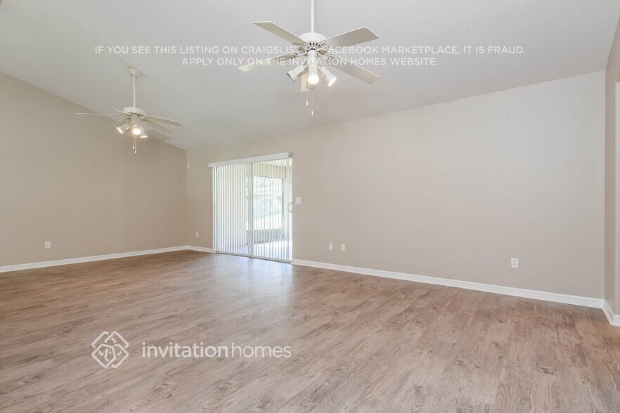Building Photo - 135 Compass Rose Dr