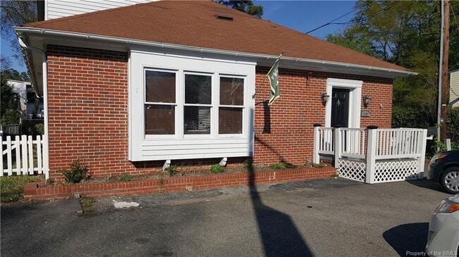 Building Photo - 1107 Richmond Rd