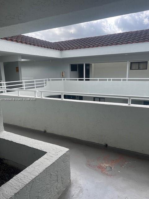 Primary Photo - 8305 SW 152nd Ave