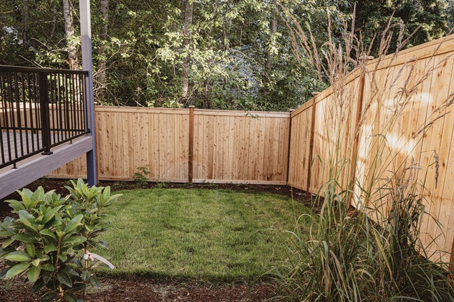 Building Photo - 10955 SE 165th St