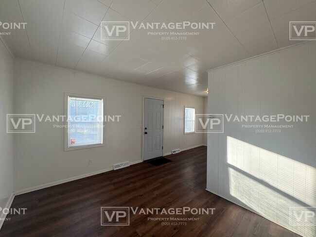 Building Photo - 501 S Huron St