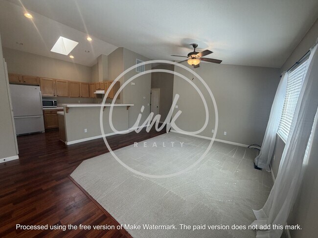 Building Photo - Beautiful 2 Bedroom Home Close to Downtown Gardnerville