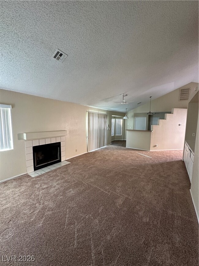 Building Photo - 2120 Running River Rd