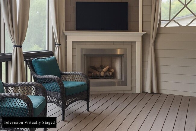 Building Photo - 130 Logan Pass Dr