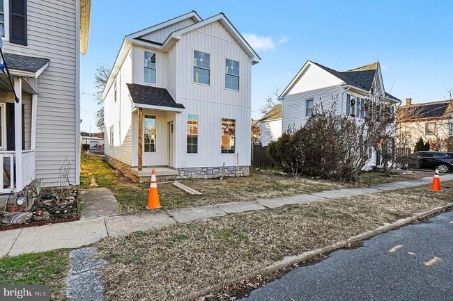 Building Photo - 314 N Stokes St