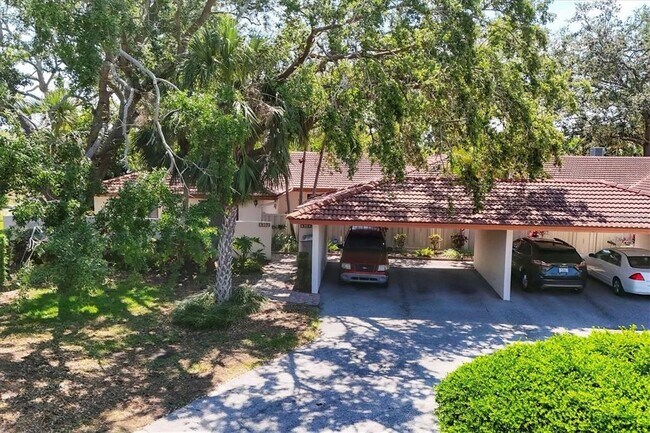 Building Photo - 6304 Pelican Dr