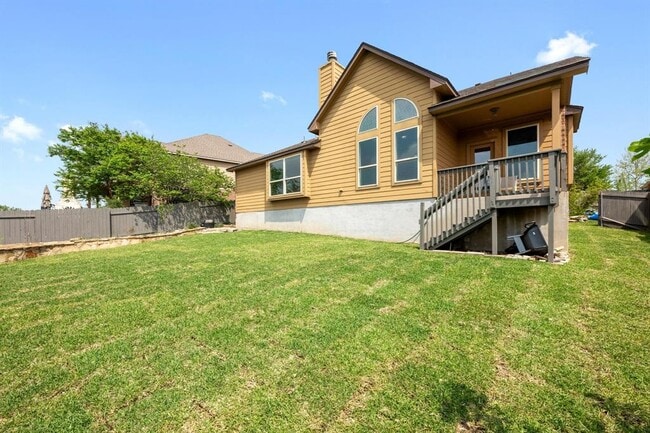 Building Photo - 687 Ledge Stone Dr